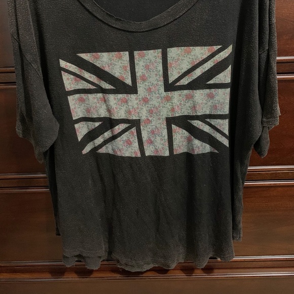 Flowy top - Picture 2 of 2